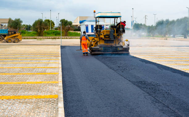 Best Asphalt Driveway Installation  in Squirrel Mountain Valley, CA